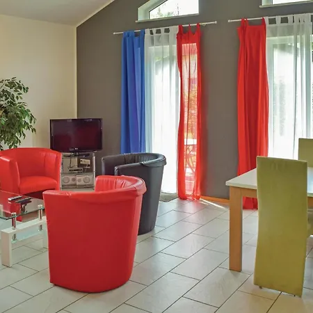 In Gerolsteinhinterhausen 別荘 Hinterhausen